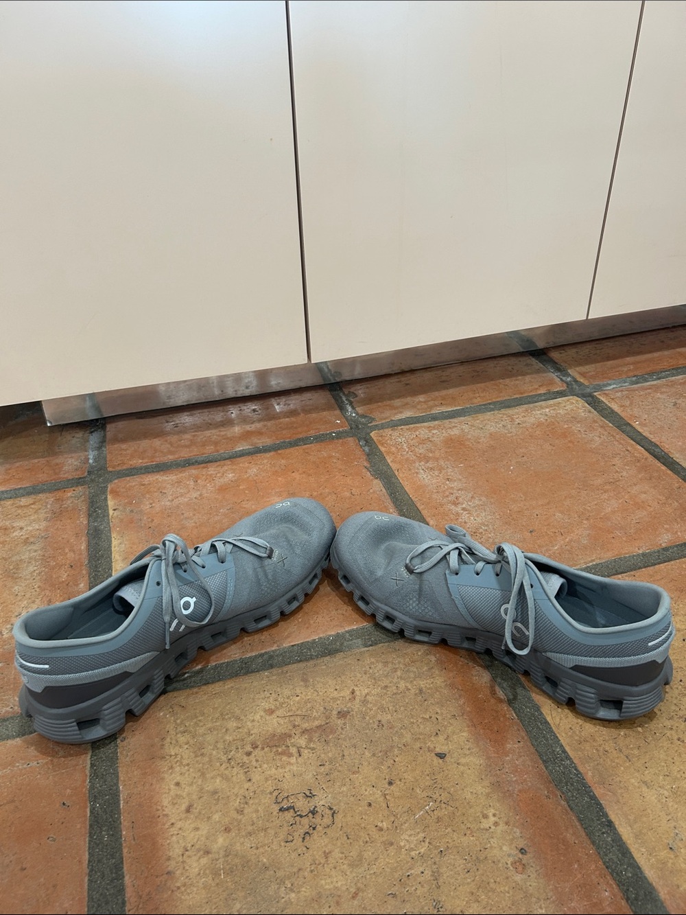 On Running Men’s Cloud Athletic Shoes - Light Gray - Picture 10 of 10